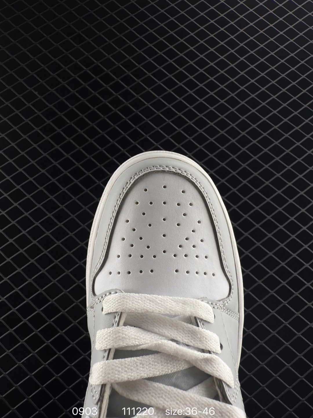 Nike Air Jordan 1 Mid AJ1